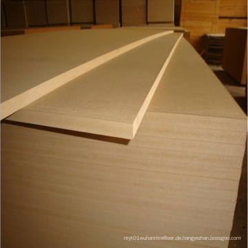 Hergestellt in China Factory Direct Qualität Roh MDF Board